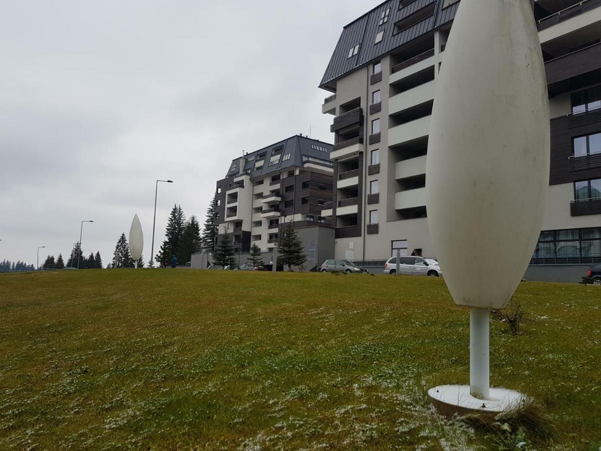 Apartment "Mountain Relax" Пояна-Брашов Экстерьер фото